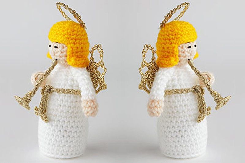 Nativity Angel with Trumpet free crochet pattern by Cara Medus