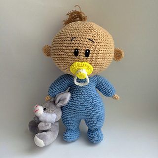 Baby with Dummy free crochet pattern by Mariya Kozlova