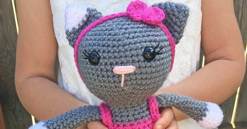 Amigurumi Ballerina Kitten free crochet pattern by Stephanie