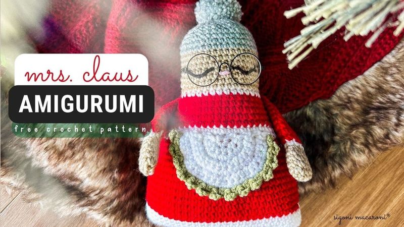 Easy Mrs. Claus free crochet pattern by Sigoni Macaroni