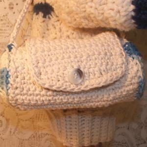 Duffle Bag for 18-Inch Dolls free crochet pattern by Cobbler's Cabin