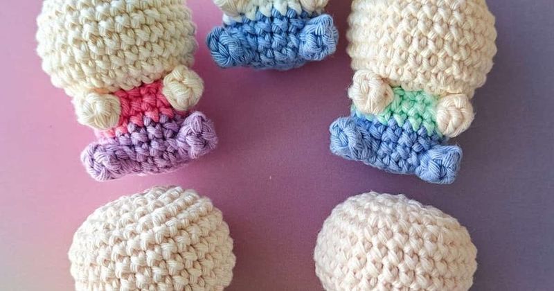 No-Sew Amigurumi Chibi Doll Base free crochet pattern by Juli Anne
