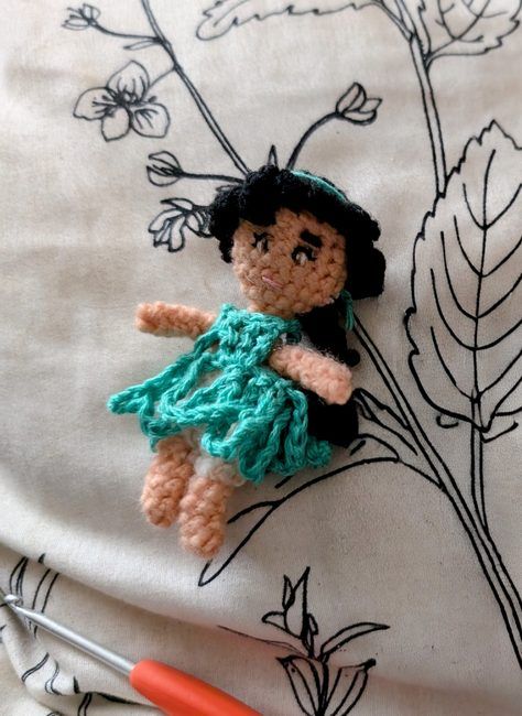 Mini Doll free crochet pattern by EjsOneOfAKindCreations